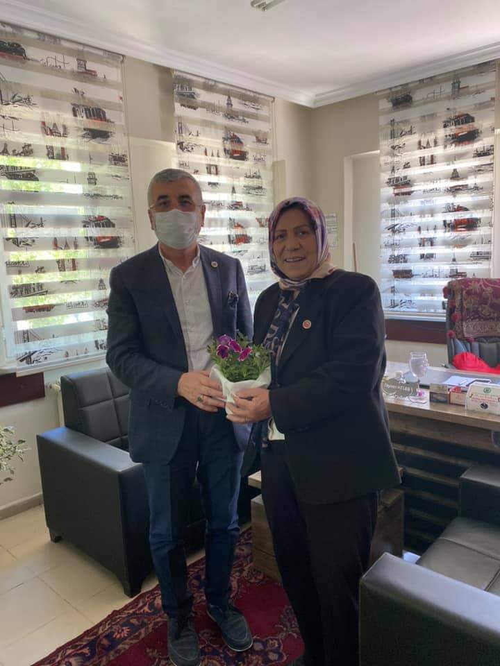 Gönüllerin Başkanı yonetimi ile gönülleri fethetmeye devam ediyor.