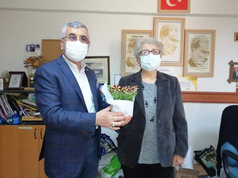 Gönüllerin Başkanı yonetimi ile gönülleri fethetmeye devam ediyor.