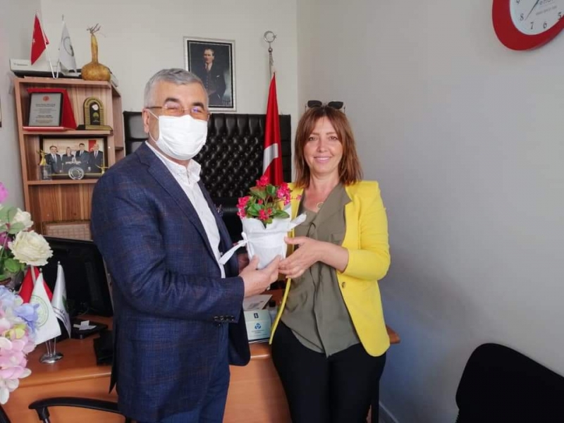 Gönüllerin Başkanı yonetimi ile gönülleri fethetmeye devam ediyor.