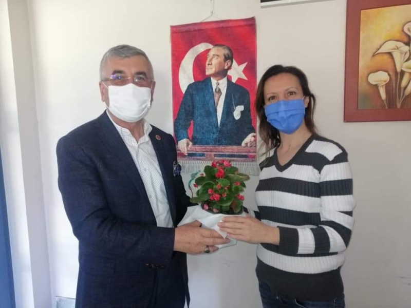 Gönüllerin Başkanı yonetimi ile gönülleri fethetmeye devam ediyor.