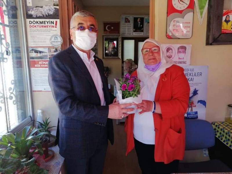 Gönüllerin Başkanı yonetimi ile gönülleri fethetmeye devam ediyor.