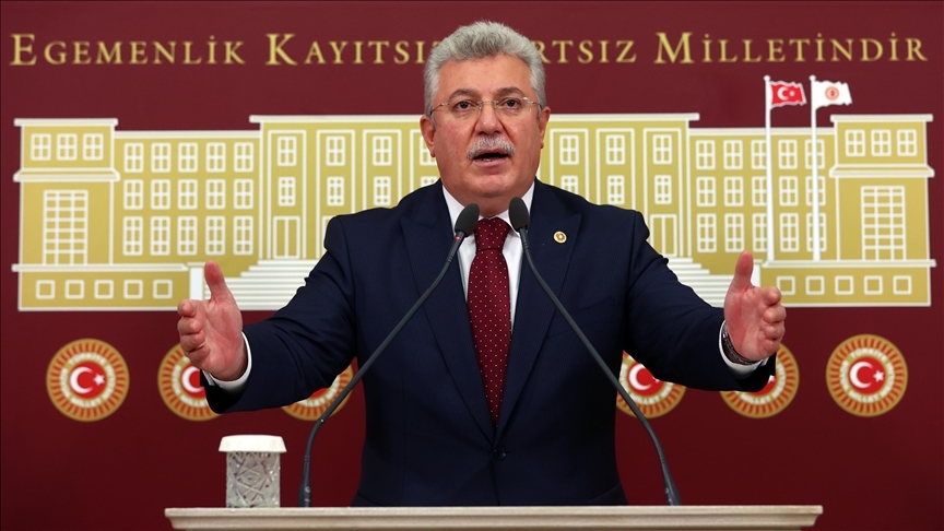 AK Parti Grup Başkanvekili Akbaşoğlu: 2022 yüzlerin daha da güleceği bir yıl olacak