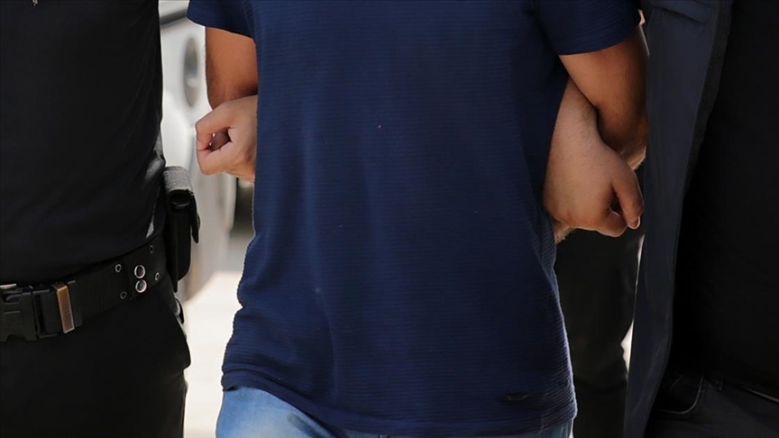 İstanbul'da yakalanan gri listedeki DHKP/C'li terörist tutuklandı