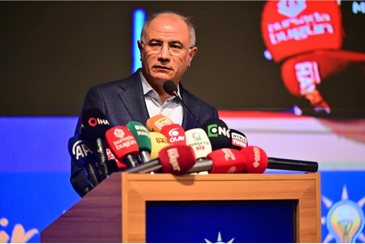 “Dünya Kuralsızlığa Sürükleniyor, Türkiye Kardeşlikle Yol Alıyor”