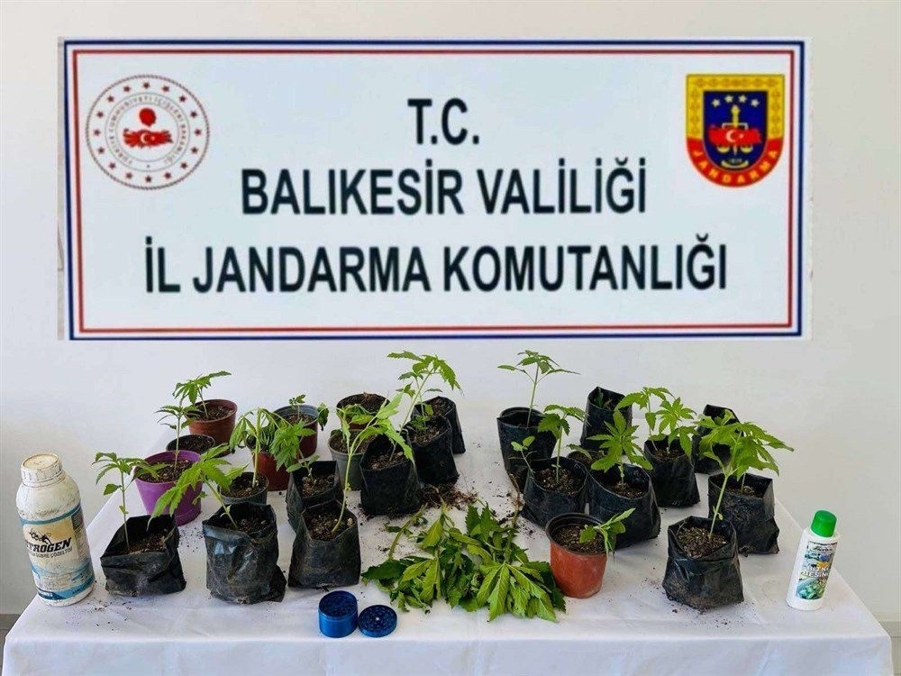 Balıkesir’de uyuşturucu operasyonlarında 64 şüpheli yakalandı
