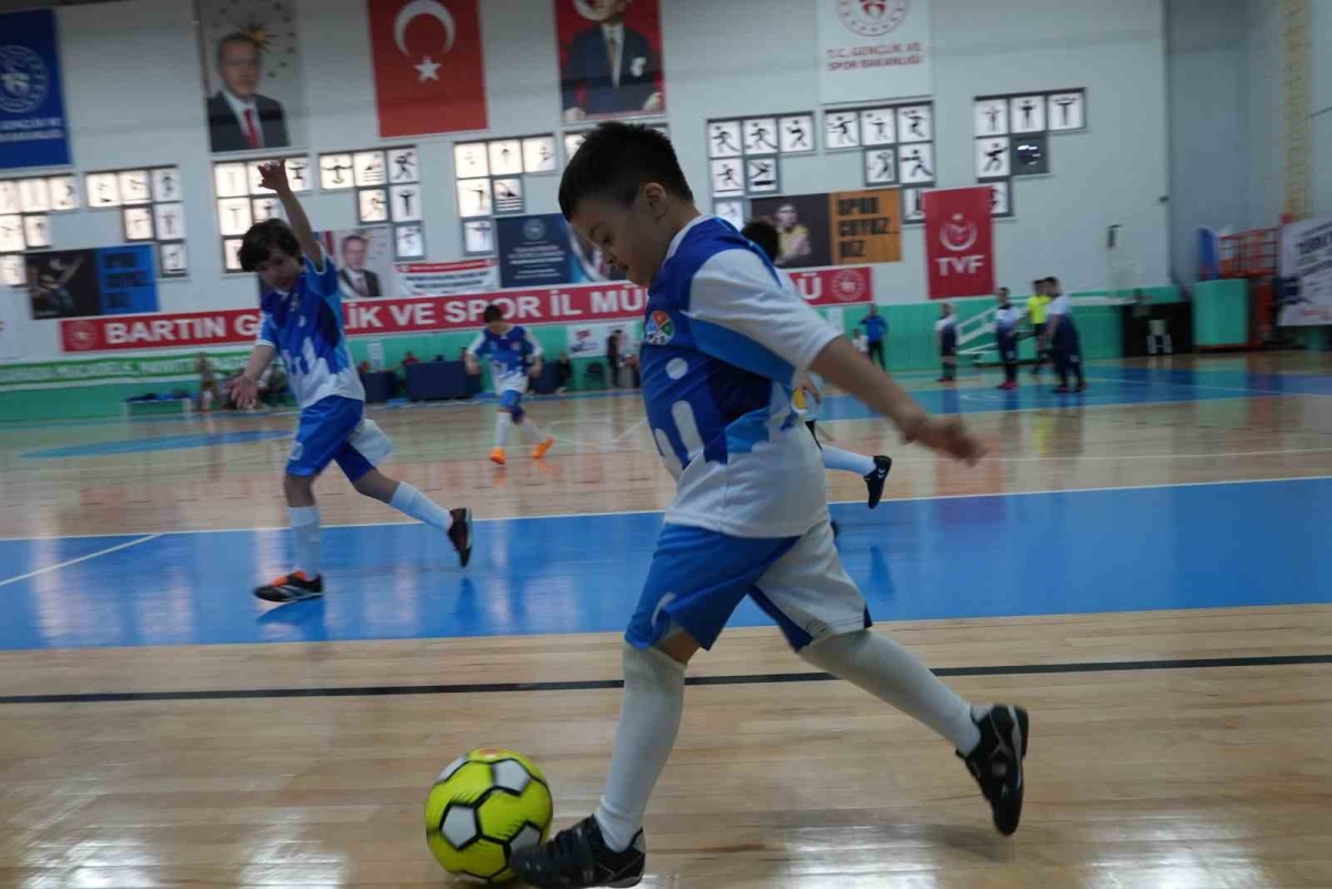 Futsal Türkiye Şampiyonası’nda ikincilik Bağcılar’ın
