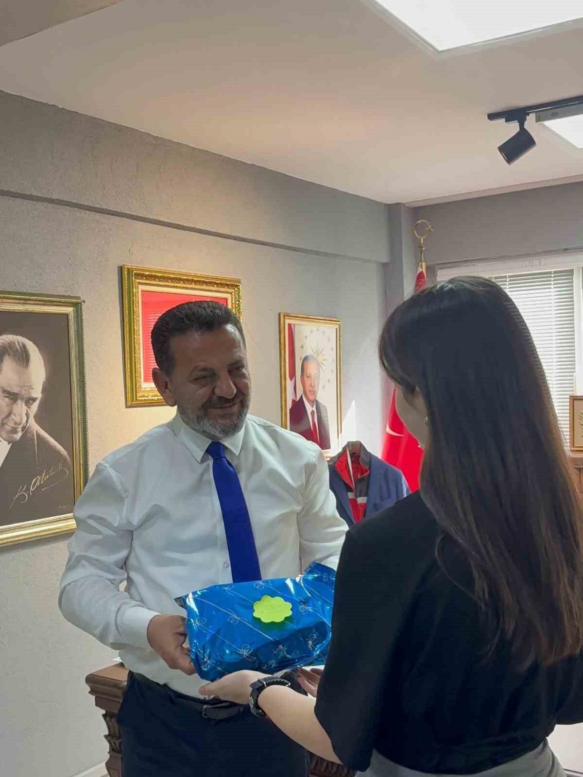 Şeyh Edebali’nin 700. yılı anısına ödül takdimi
