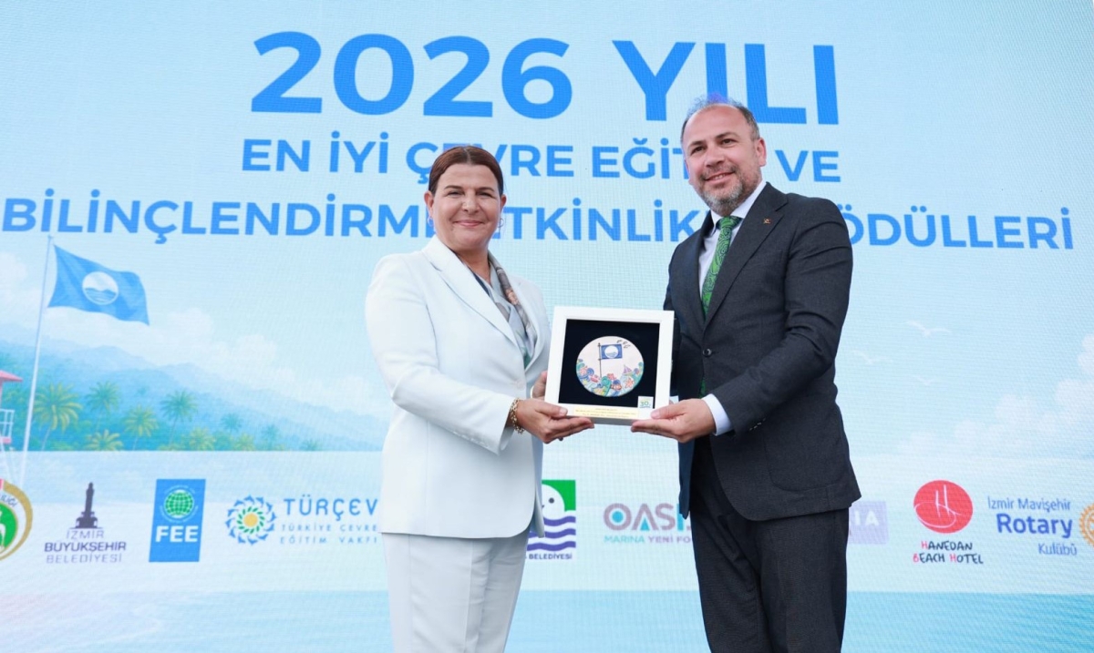 Yeşil ve mavinin buluştuğu Arnavutköy’e çevre alanında çifte ödül
