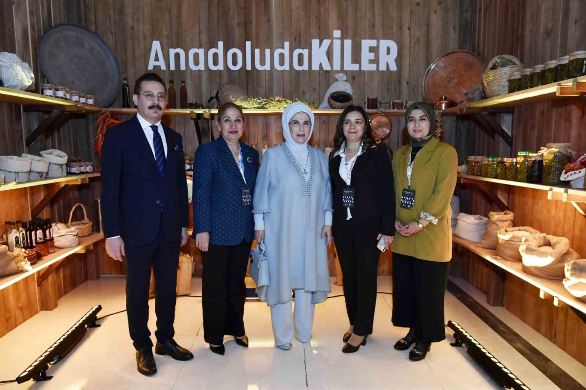 Emine Erdoğan: 