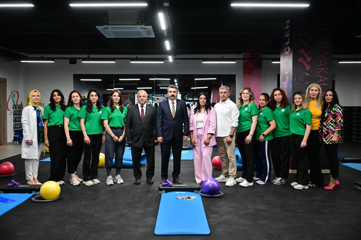 Bağlaraltı Kadın Spor Merkezi Kapılarını  Açtı