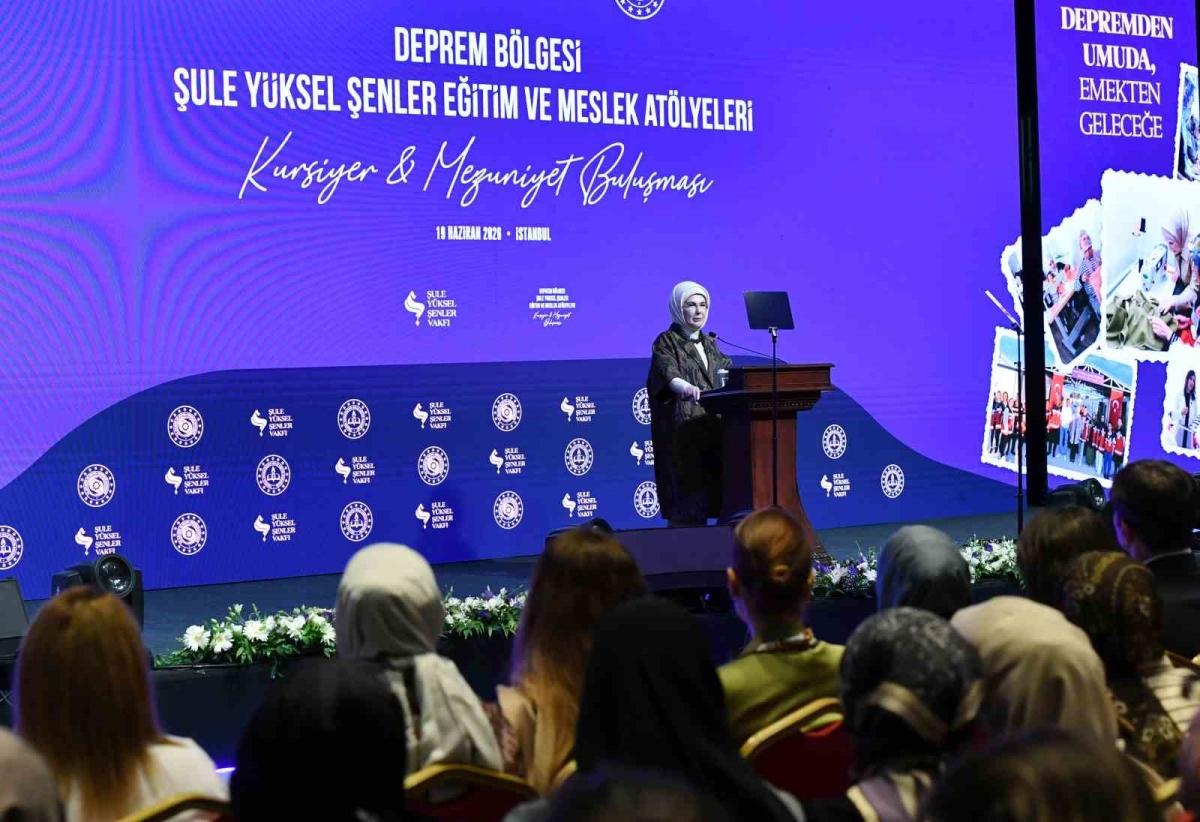 Emine Erdoğan: 