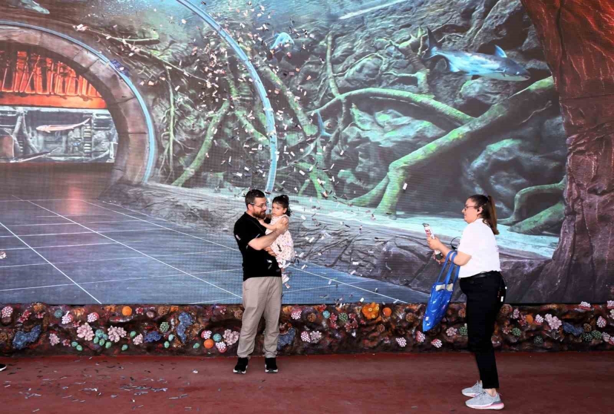 Körfez Aqua Akvaryumu’nda 41 bininci ziyaretçi sürprizi
