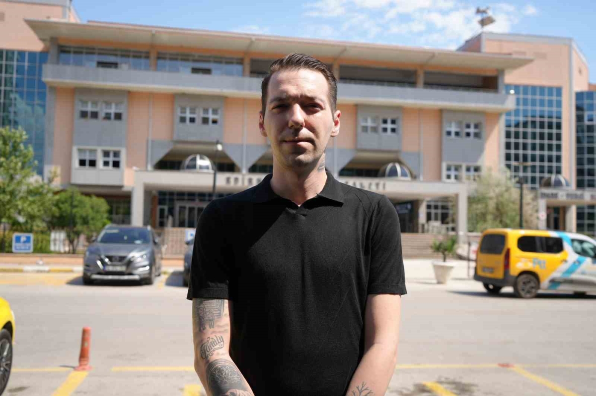 İkiz çocuklarını alamayan babanın feryadı: 