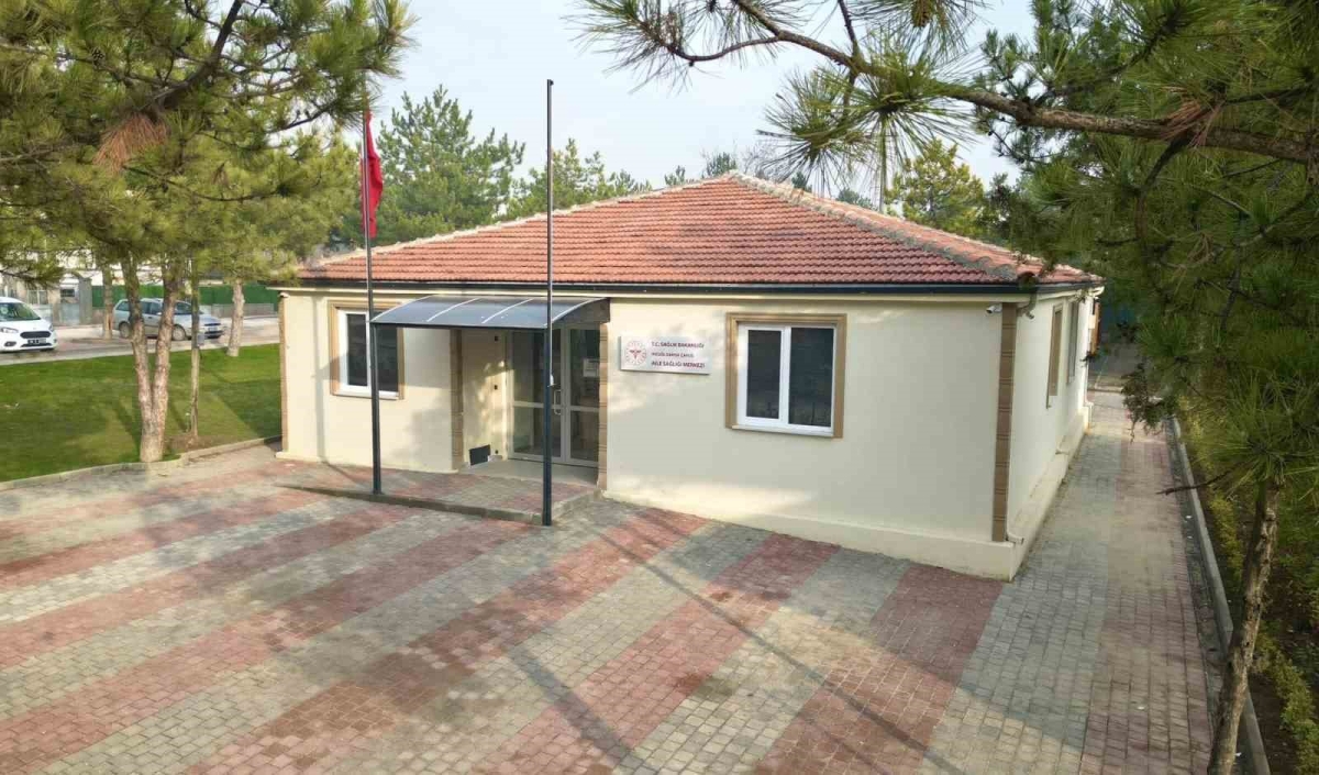 İnegöl’de sağlık yatırımları sürüyor: Hedef 160 aile hekimi
