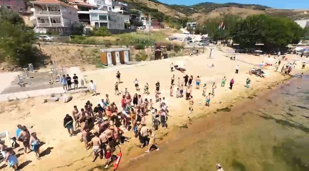 Erdek’te denizde boğulma tehlikesi geçiren genç yaşam mücadelesini kaybetti
