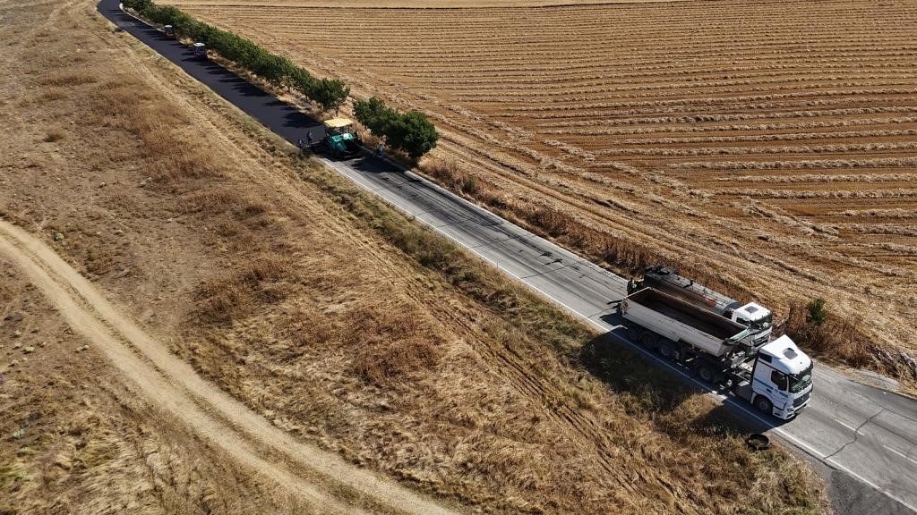 Yağcı Mahallesi yolunda ikinci etap asfalt çalışması tamamlandı
