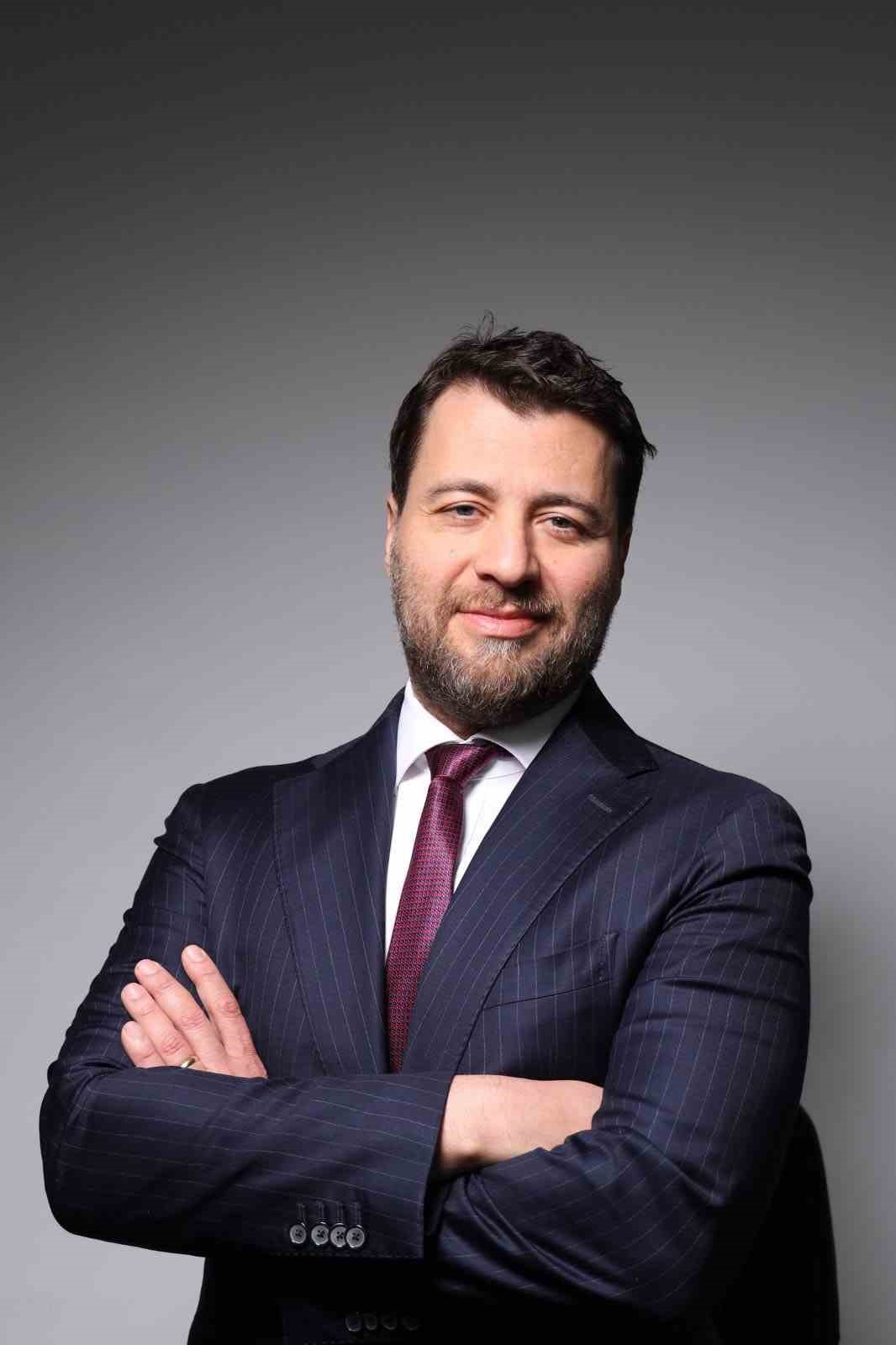 Emre Tezmen’den SPK’ya tam destek
