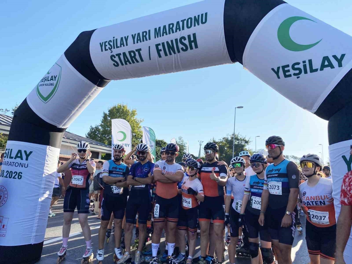 Yeşilay Yarı Maratonu başladı
