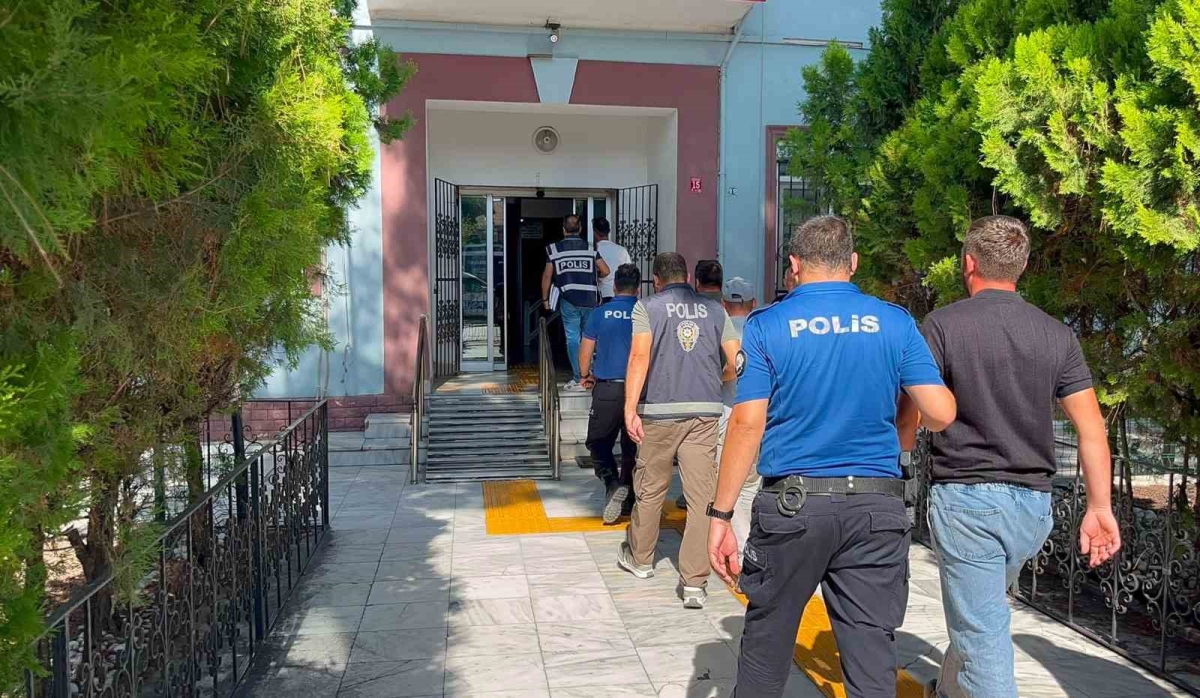 Uygulama noktalarını ifşa eden şüphelilere geçit verilmedi
