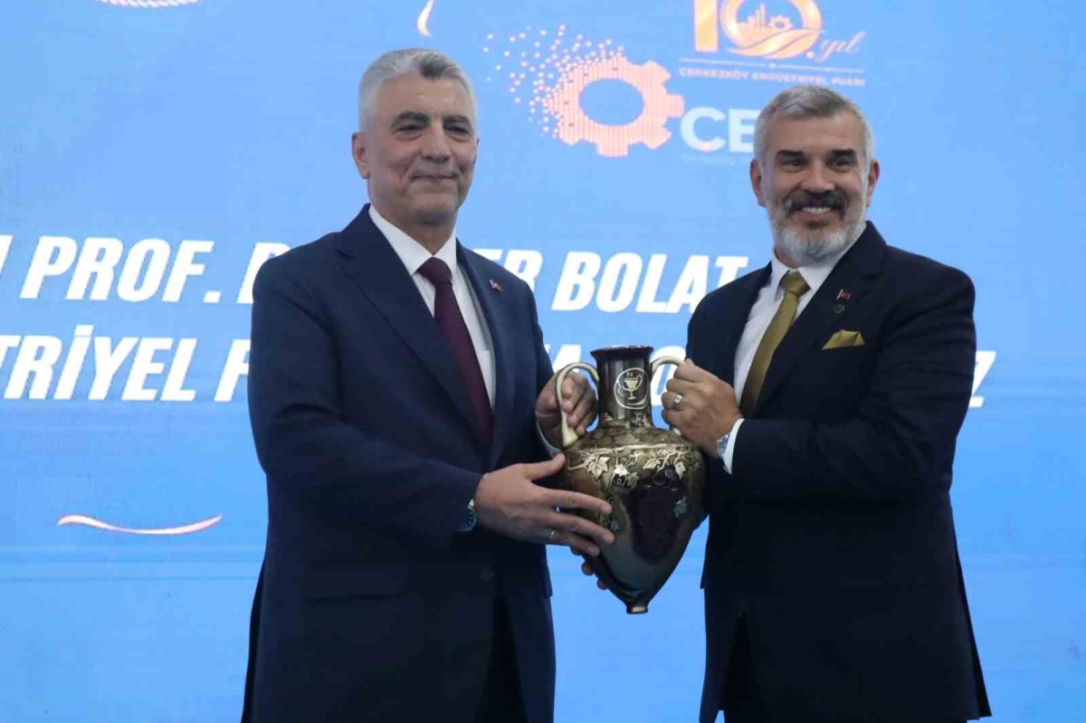 Ticaret Bakanı Bolat: 