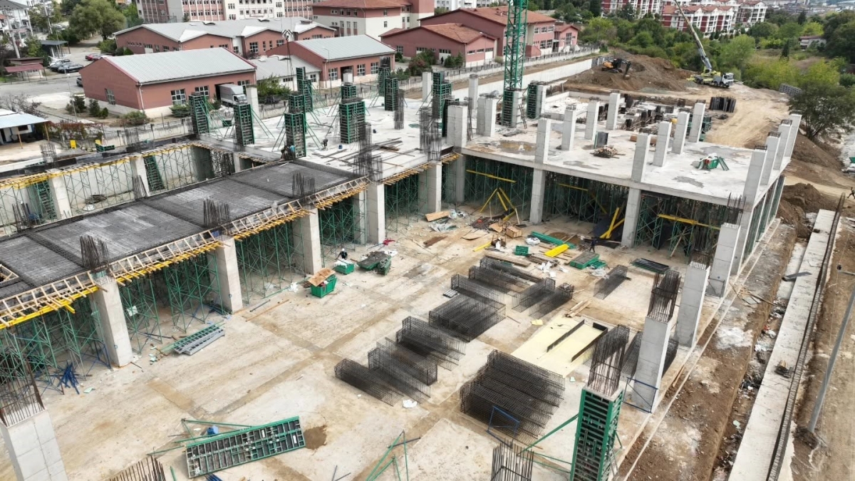 Geleceğin sporcularını yetiştirecek tesis yükseliyor
