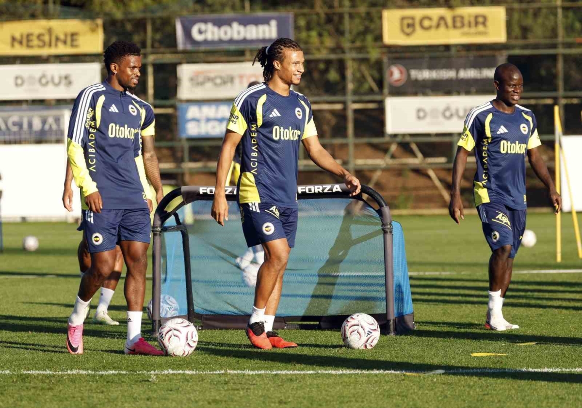 Fenerbahçe, Eyüpspor maçı hazırlıklarını tamamladı
