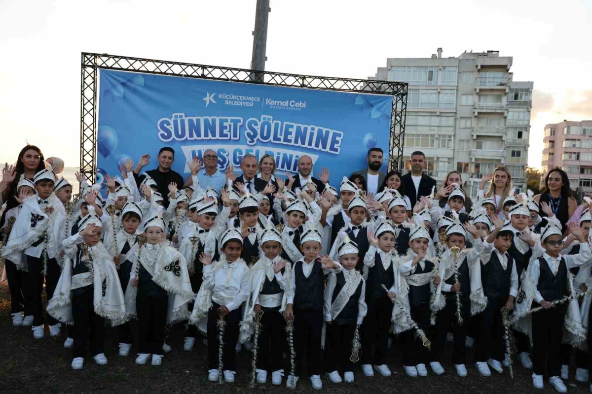 Küçükçekmece’de toplu sünnet şöleni coşkusu
