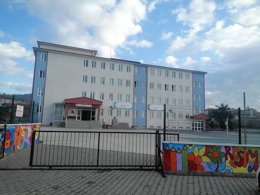 Öğrencilere iletişim dilinde nezaket ve saygı projesi: 