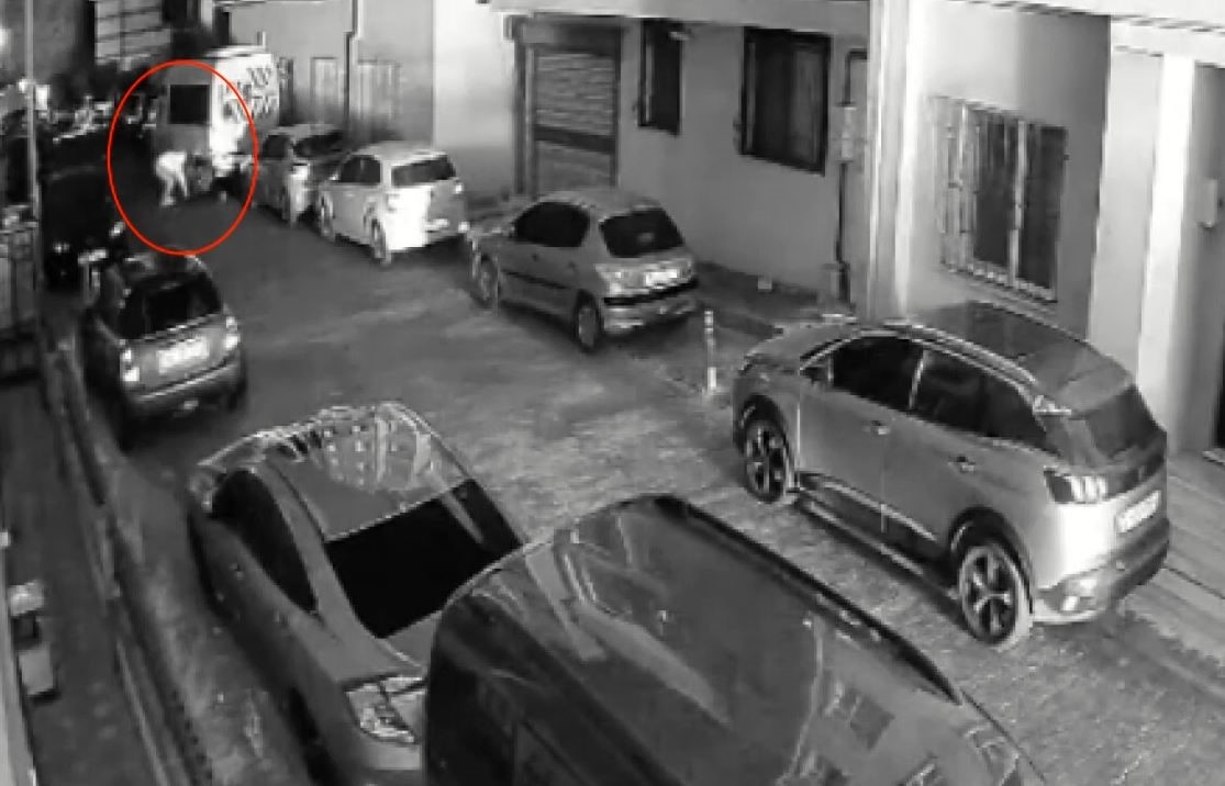 Kağıthane’de aynı firmaya ait 3 aracın kundaklanmasında 9 şüpheli tutuklandı
