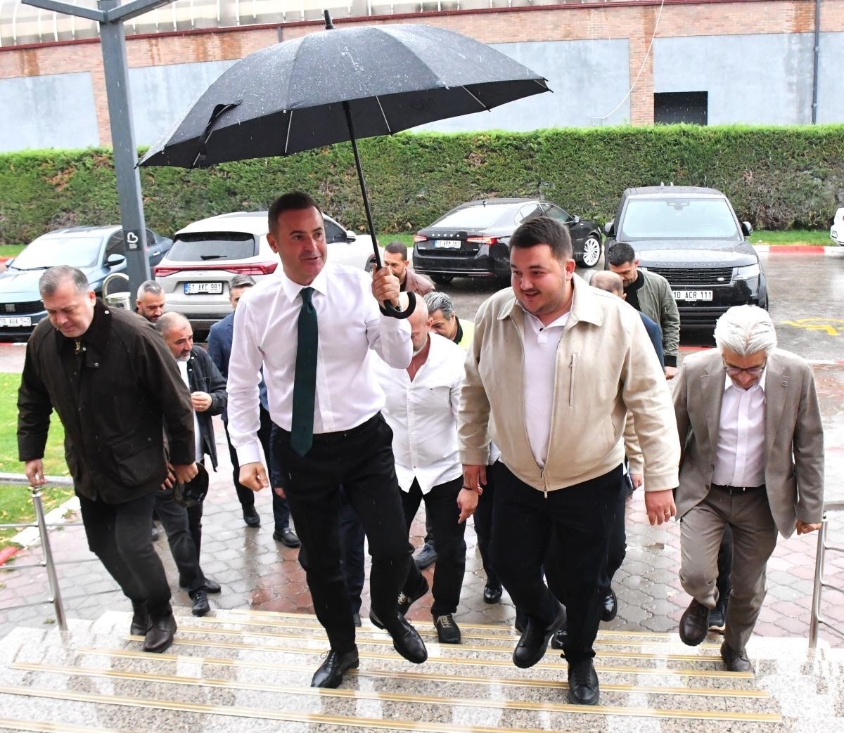 Balıkesirspor taraftarıyla buluşmaya hazırlanıyor
