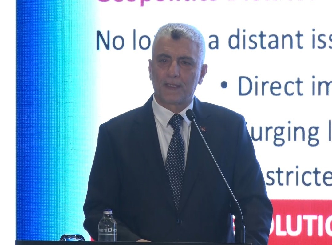 Bakan Bolat’tan yabancı yatırımcılara çağrı: 
