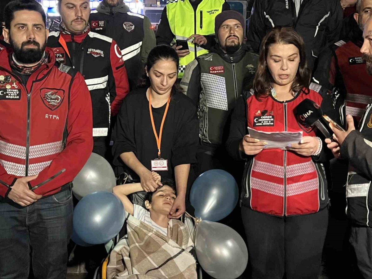 Küçükçekmece’de motosiklet kulüpleri ve grupları, minik Ali Yiğit için gaza bastı

