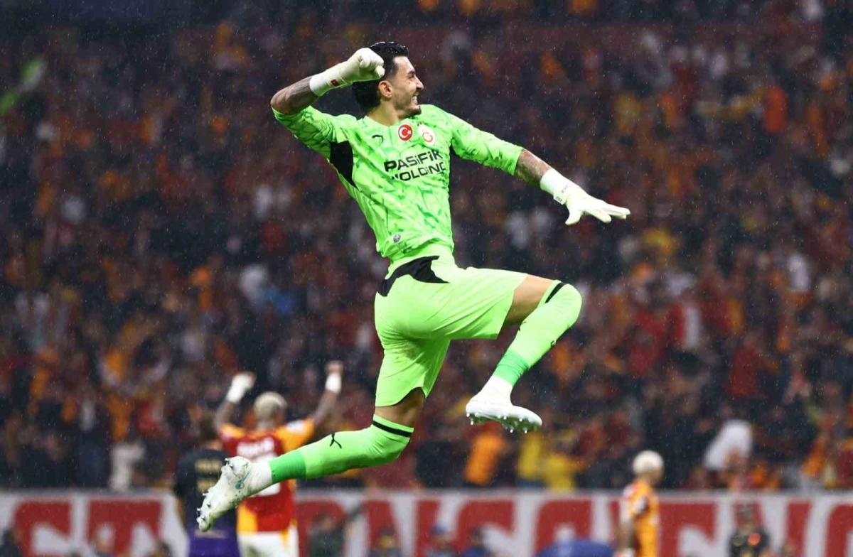Derbide gözler kalecilerde
