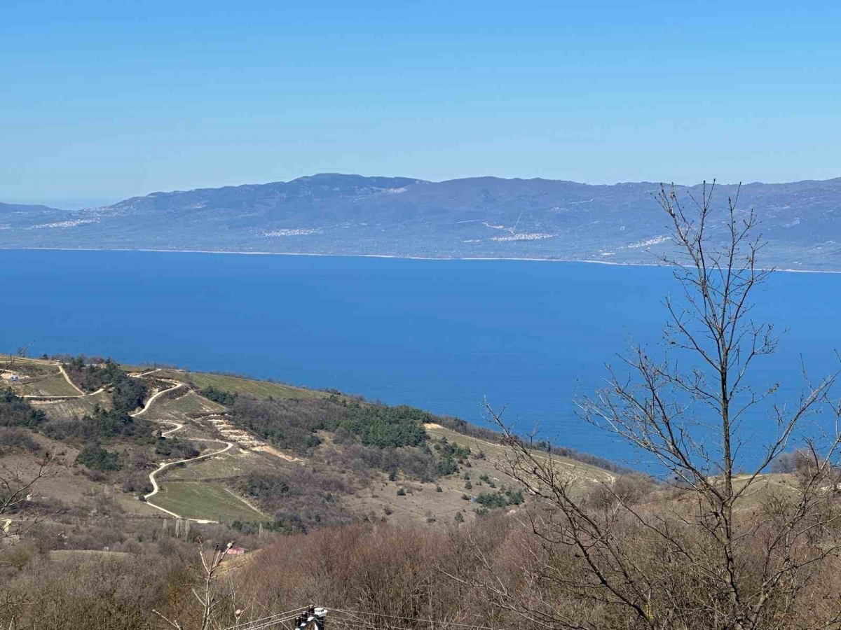 İznik Gölü ve Uludağ manzaralı köy İstanbul ve Ankaralıların radarında
