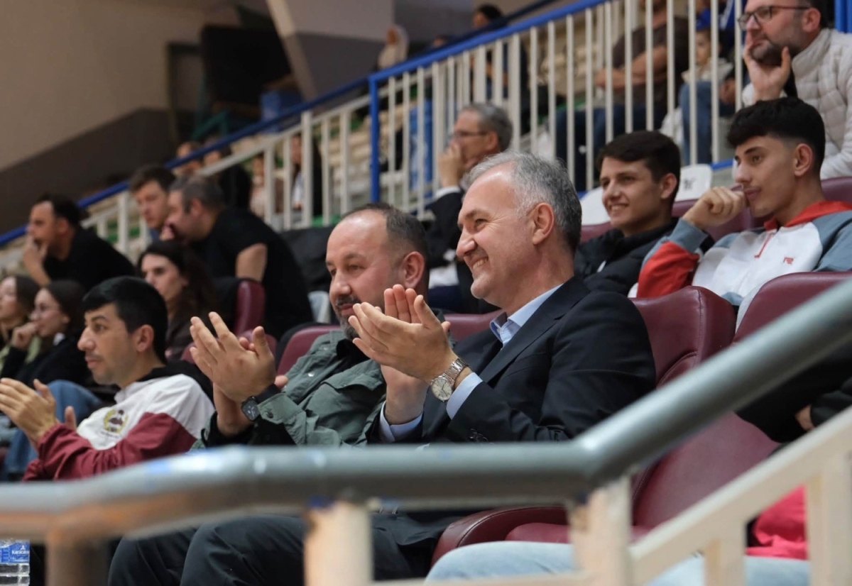 Parkede İnegöl Belediyespor’dan muhteşem seri: 5’te 5
