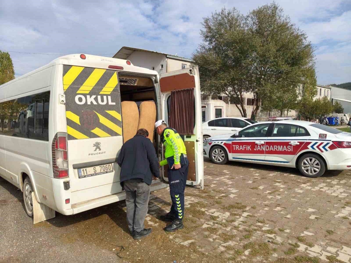 Bilecik’te okul servislerine sıkı denetim
