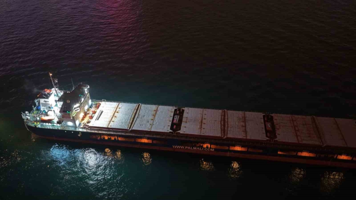 İstanbul Boğazı’nda gemi arızası
