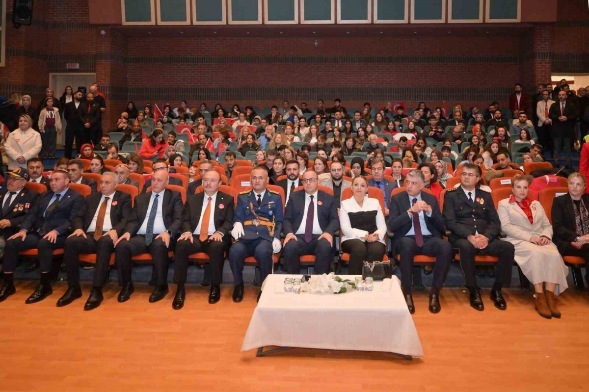 Esenyurt’ta Cumhuriyetin 103’üncü yılı kutlandı
