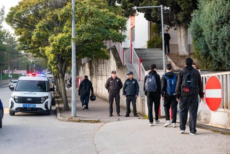 Bilecik’te okul çevrelerinde sıkı denetim
