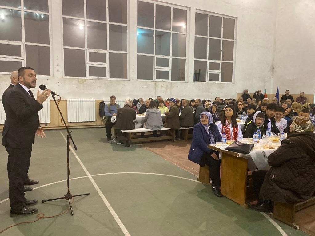 Kestel Beldiyesi’nden Bulgaristan’da 3 bin kişilik kardeşlik iftarı