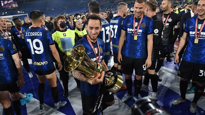 Hakan Çalhanoğlu gol attı Inter, İtalya Kupası'nı kazandı