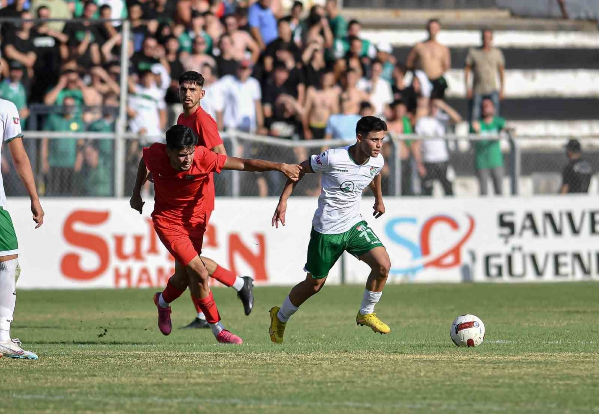 PFDK’dan, Bursasporlu Mustafa Genç’e 6 maç ceza