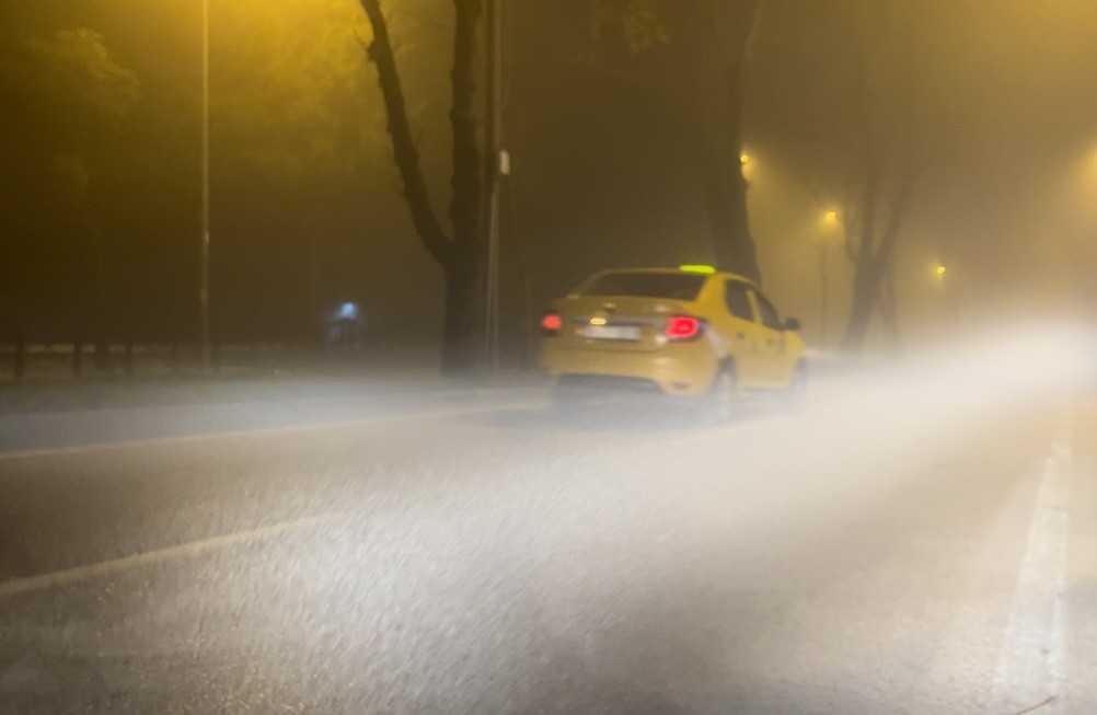 Bursa’da sisli hava etkisini gösterdi, görüş mesafesi 25 metreye düştü