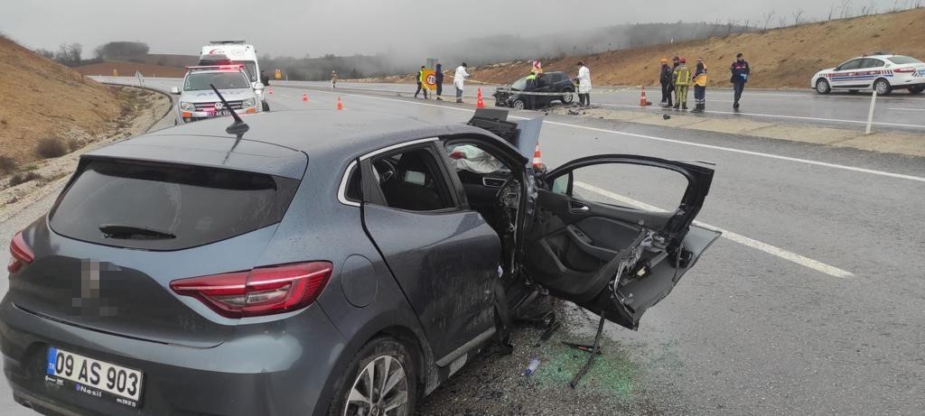 Yenişehir-Bilecik yolunda kaza: 1 ölü, 3 yaralı
