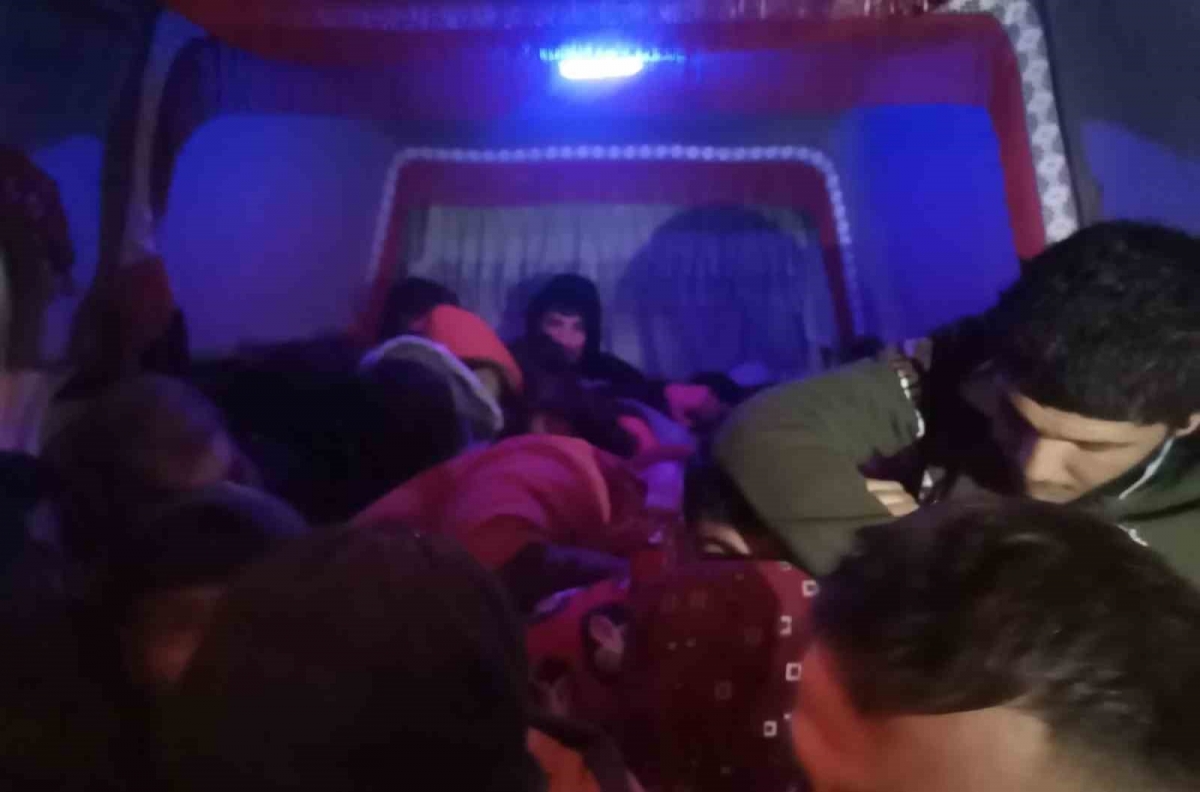 Bursa’da 45 kaçak göçmen ve 2 organizatör kıskıvrak yakalandı