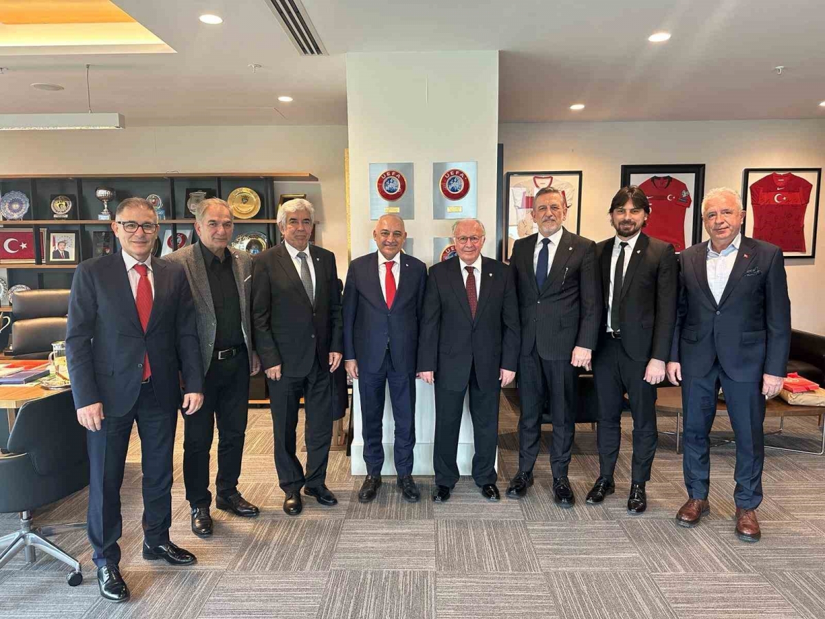 Bursaspor Kulübü’nden TFF’ye ziyaret