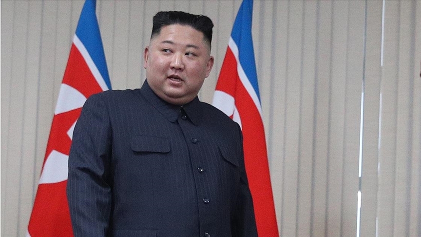 Kuzey Kore askerlerden Kim'e daha fazla sadakat göstermelerini istedi