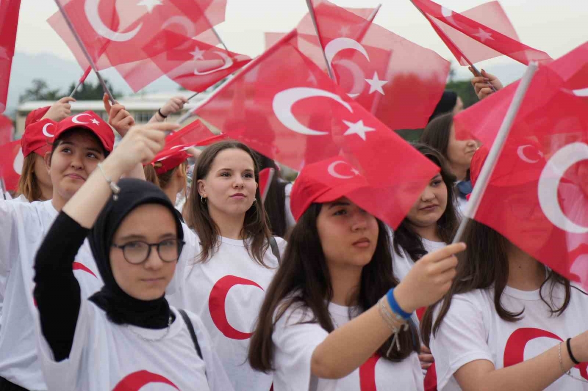 Bursa’da 19 Mayıs coşkusu sürüyor