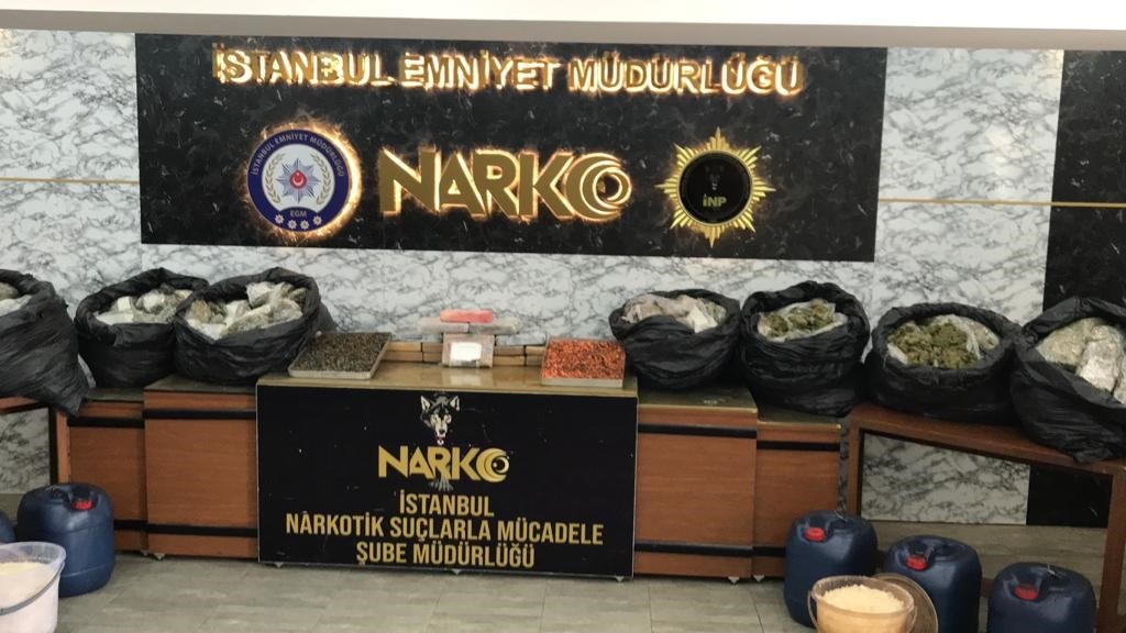 İstanbul’da zehir tacirlerine operasyon: 343 kilo uyuşturucu madde ele geçirildi