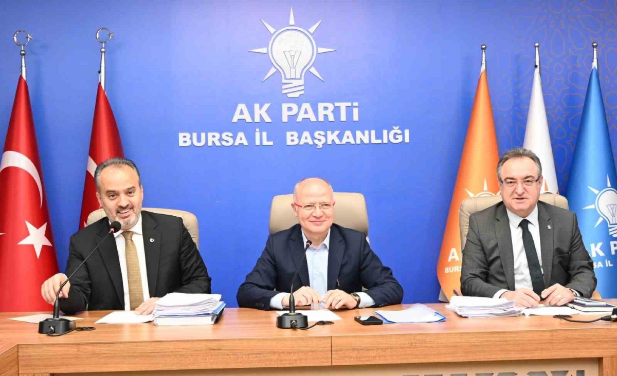 Ak Parti Bursa Teşkilatı tek yürek...Başkan Gürkan: ″Kimse bu birlikteliğe fitne sokmaya kalkmasın″